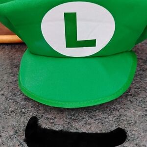 Green Costume Hat with L Emblem